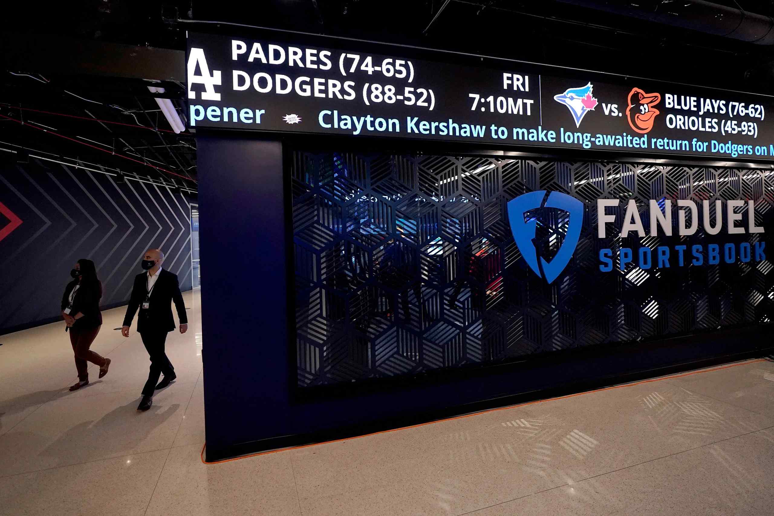 An advertisement for online sports book FanDuel